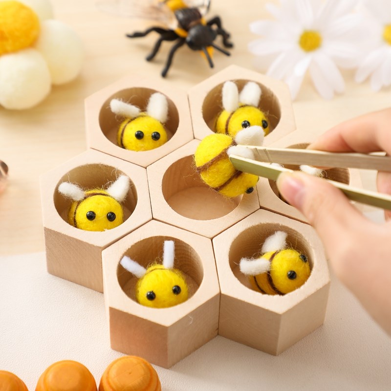 Сенсорные игрушки-пчёлы для но – обзор и цена Montessori Shelf Toy